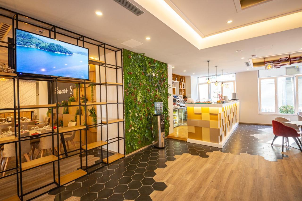 Ponari S Hotel Kryemëdhej 외부 사진