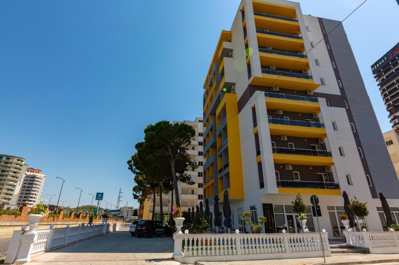 Ponari S Hotel Kryemëdhej 외부 사진