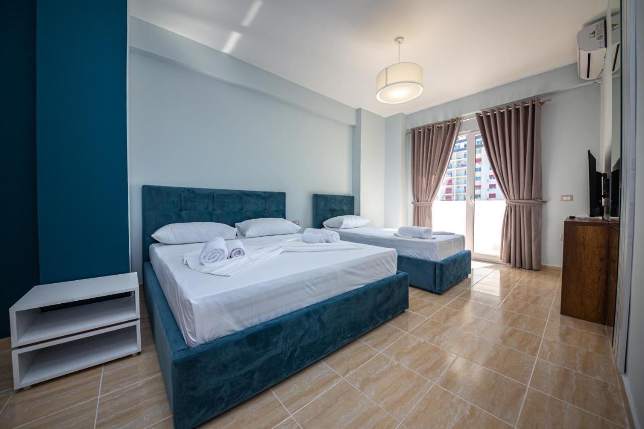 Ponari S Hotel Kryemëdhej 외부 사진