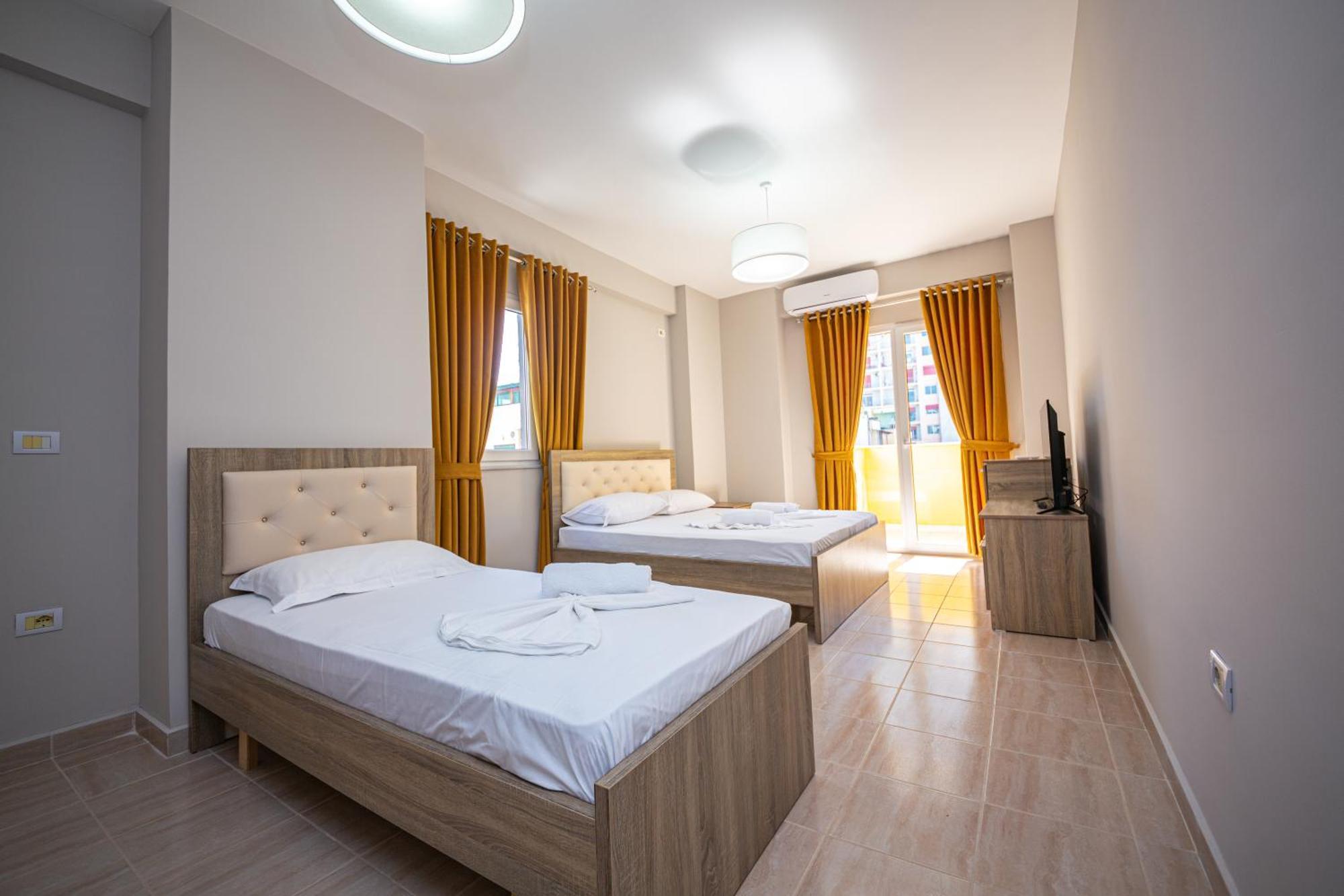 Ponari S Hotel Kryemëdhej 객실 사진